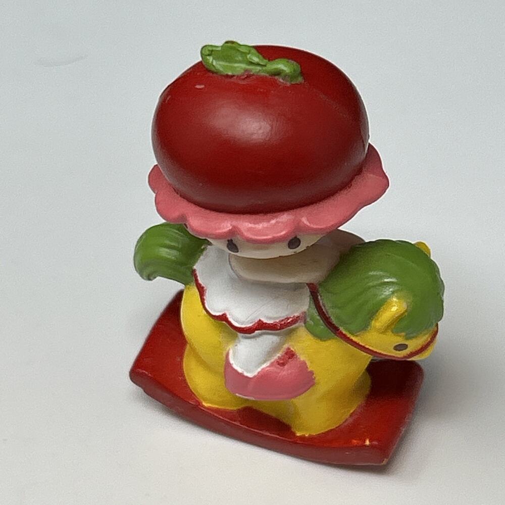 Vintage 1982 Strawberry Shortcake Jelly Bear Figure Kenner PVC Toy Butter Cookie - Picture 4 of 5